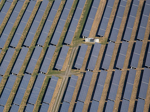 Dự kiến ​​công suất sản xuất mô-đun năng lượng mặt trời sẽ đạt terawatt vào cuối năm 2024